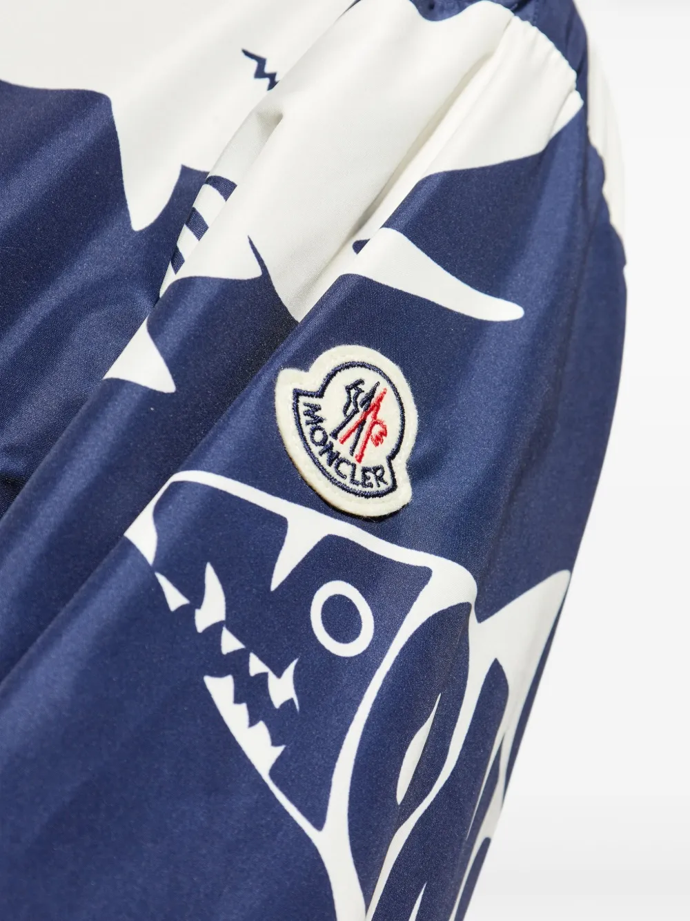Moncler Bomberjack met Shark-print Blauw