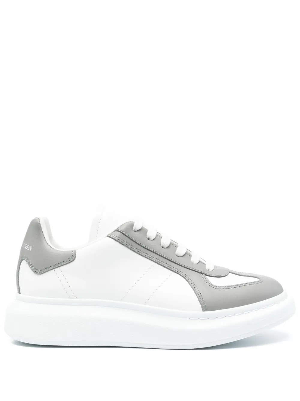 Alexander McQueen Oversized sneakers White