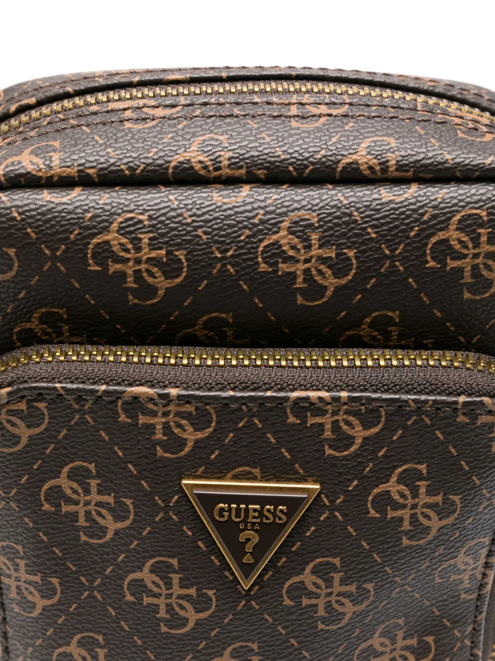 Guess Usa Vezzola Smart Messenger Bag In 褐色