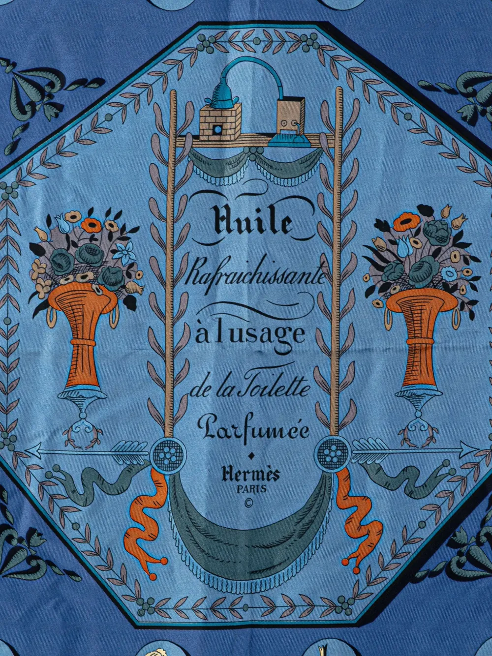 Hermès Pre-Owned 1990-2024 Huile Rafraichissante a L Usage de la Toilette Parfumee Silk Scarf scarves | Image 2