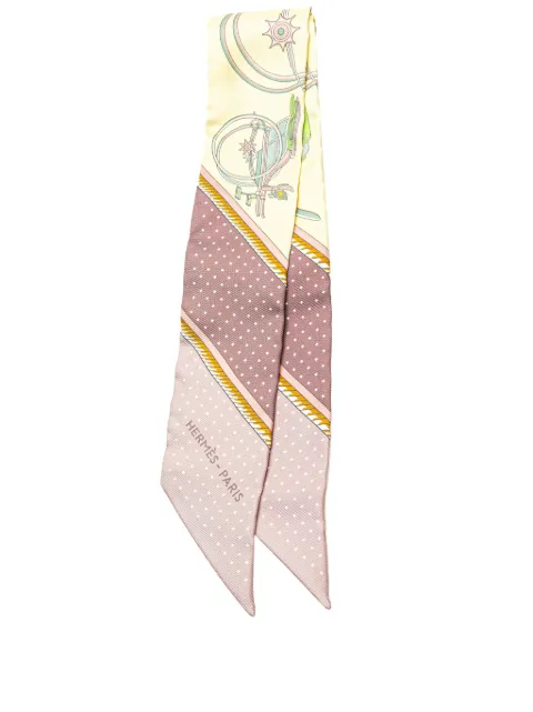 Hermès Pre-Owned mascada 20th Century Les Voitures a Transformation Twilly Silk Scarf