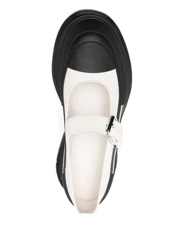 Alexander McQueen バックル レザーパンプス | ホワイト