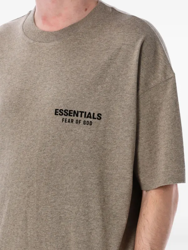 [Fear of God] Essentials Tシャツ T-Shirt (送料関税込み) FEAR OF GOD ESSENTIALS クルーネック Tシャツ | グレー