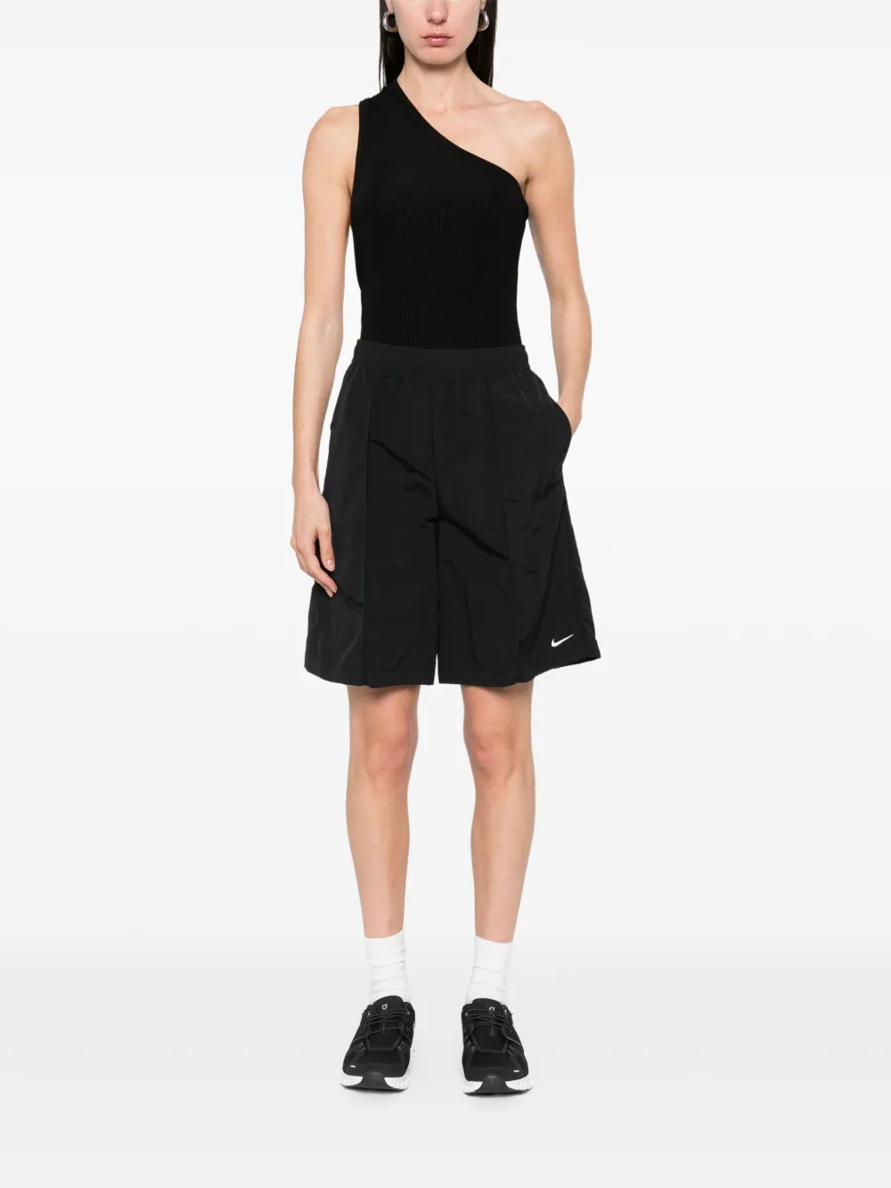Nike Everything Wovens shorts | Knee-Length Shorts | Image 2