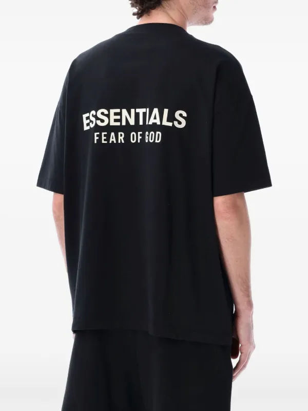 【関税込み】Fear of God ESSENTIALS Tシャツ FEAR OF GOD ESSENTIALS ロゴ Tシャツ | ブラウン | FARFETCH JP
