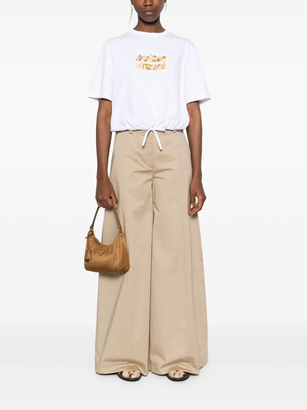 Maison Kitsuné T-shirt met geborduurd logo Wit