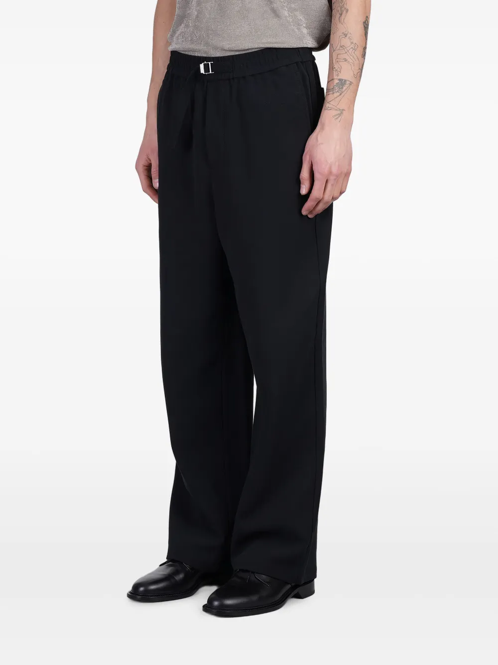 AMI ALEXANDRE MATTIUSSI LOGO-BUCKLED TROUSERS 