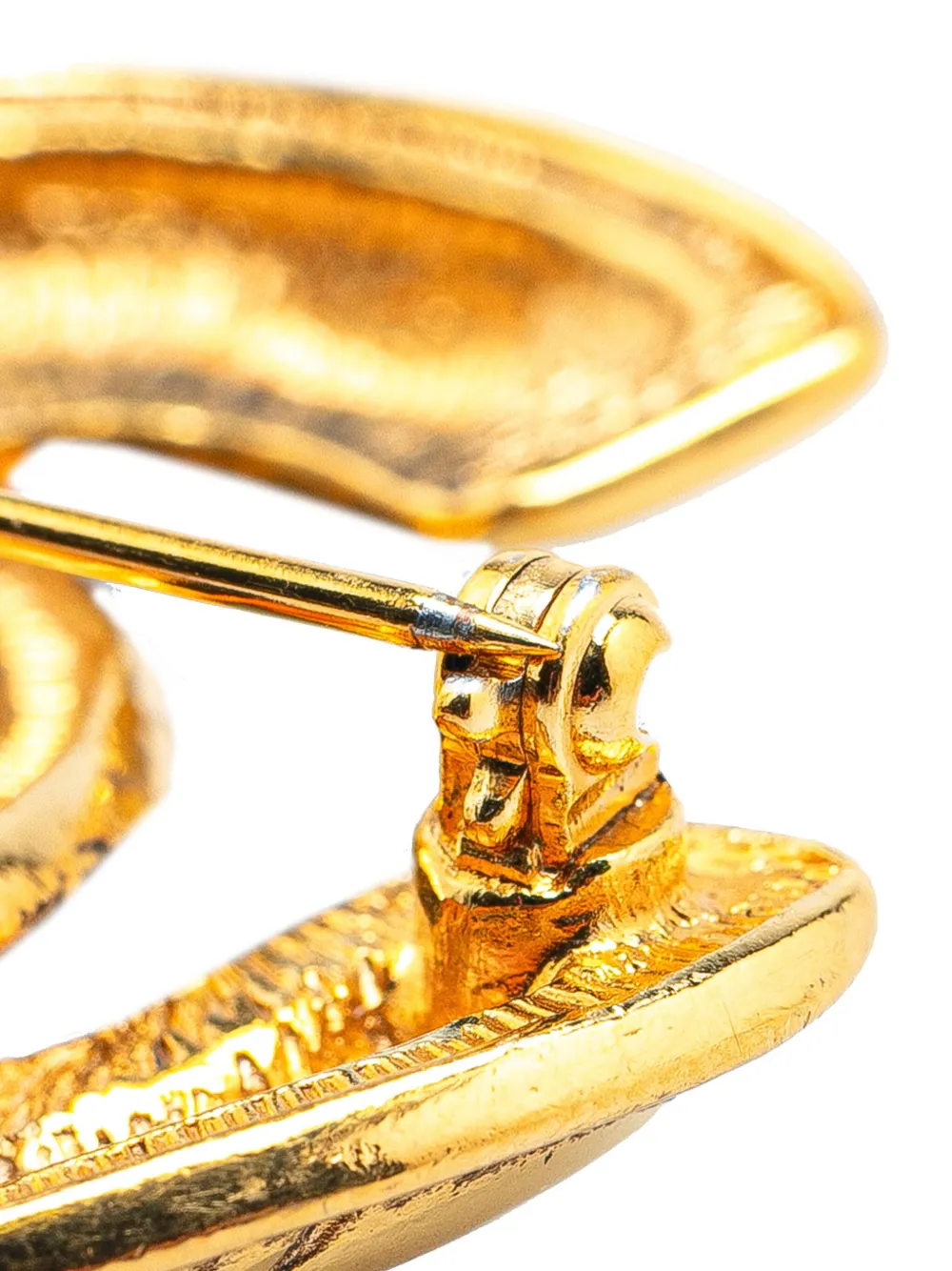 Pre-owned Chanel 20th Century Gold Plated Cc Quilted Brooch Costume Brooch
