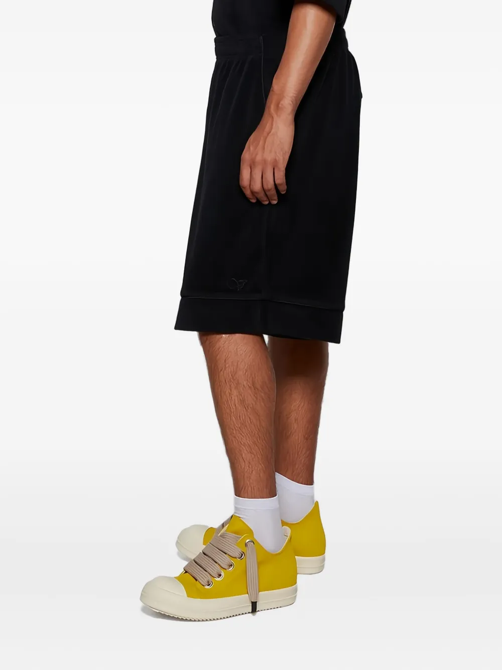VETEMENTS Towel shorts Zwart