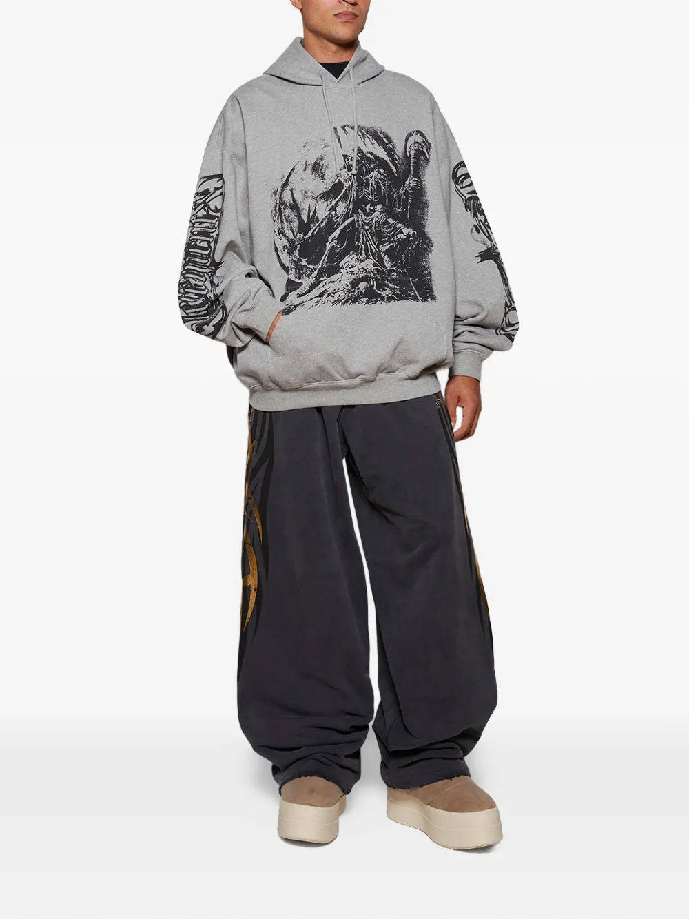 VETEMENTS sudadera con capucha y estampado gráfico | Hoodies | Image 2