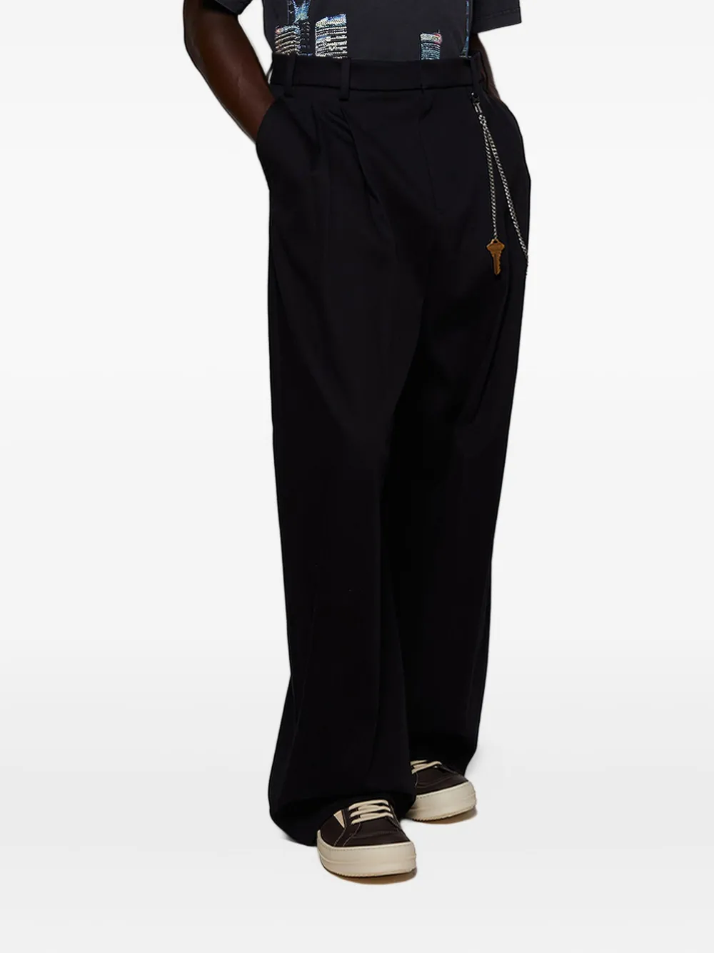 Alexander Wang Pleated-details Chain-detail Trousers In Blue