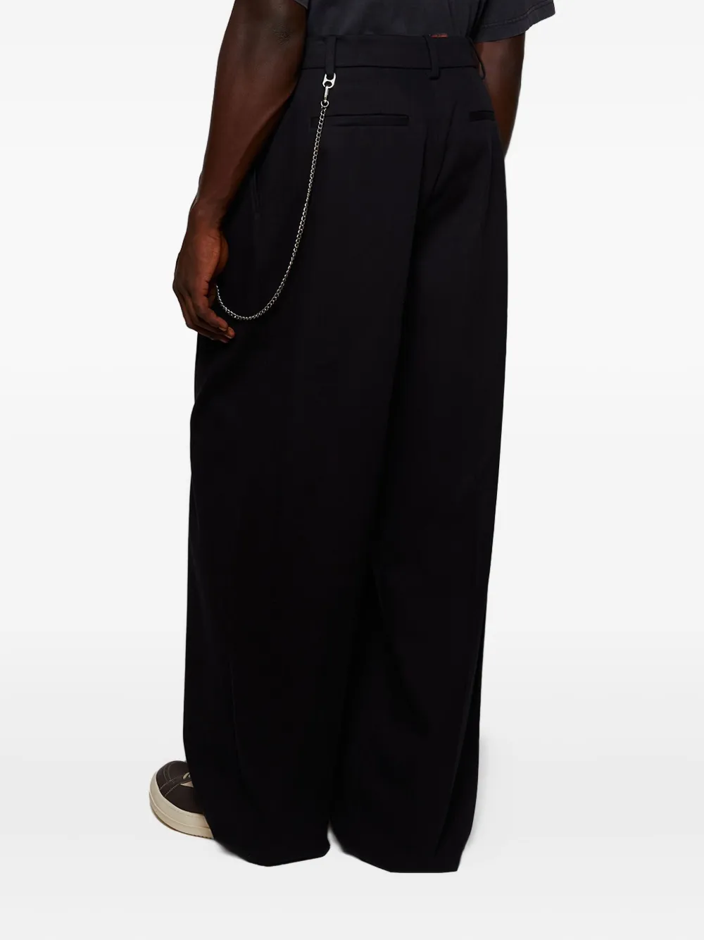 Alexander Wang Pleated-details Chain-detail Trousers In Blue