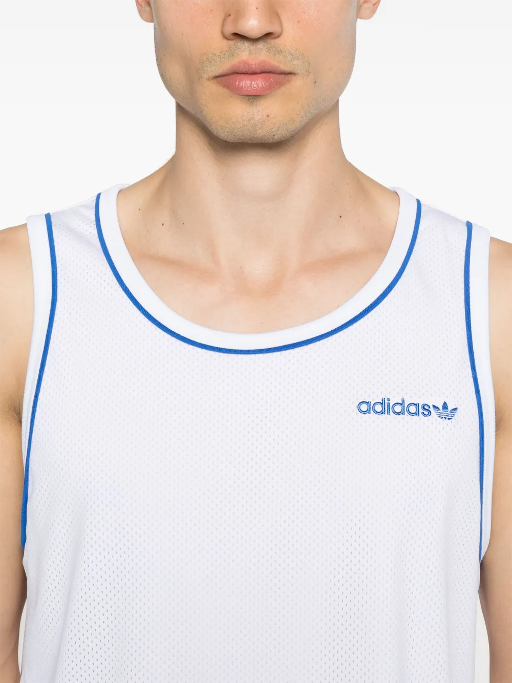 adidas Tanktop met geborduurd logo Wit