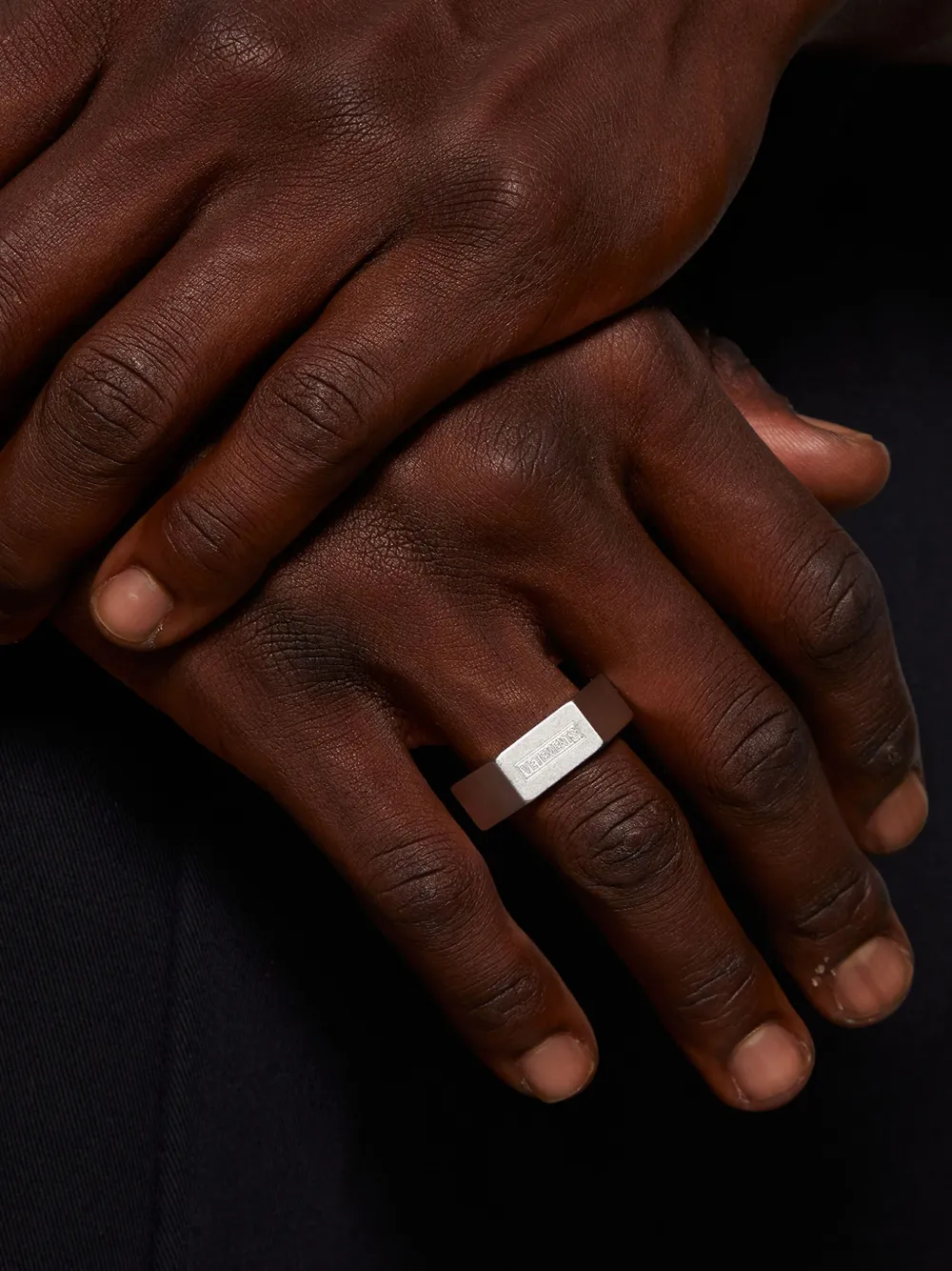 VETEMENTS Screwnut リング | シルバートーン | FARFETCH JP VETEMENTS Screwnut リング | シルバートーン | FARFETCH JP