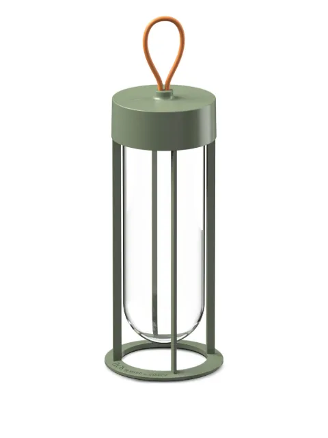 Flos lampe In Vitro