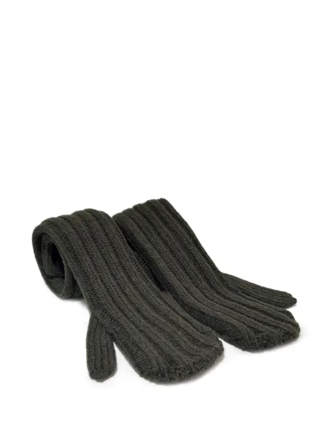 sacai ribbed-knit gloves