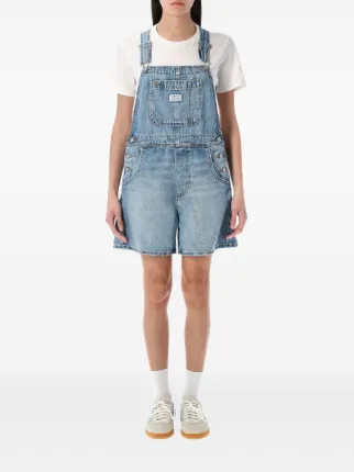 Levi's