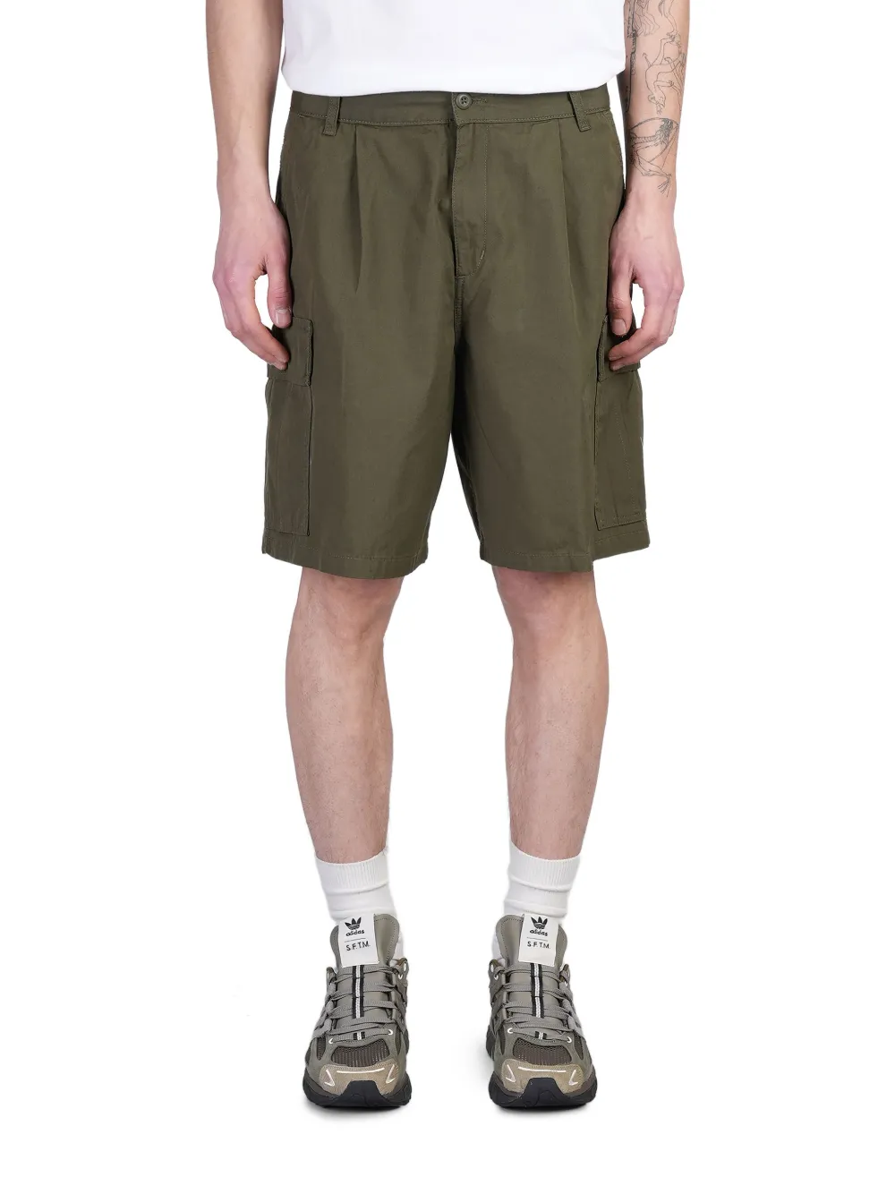 Cole cargo shorts