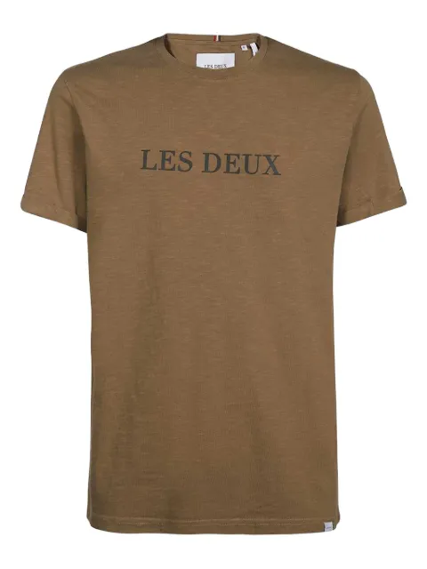 Les Deux playera con logo y detalles