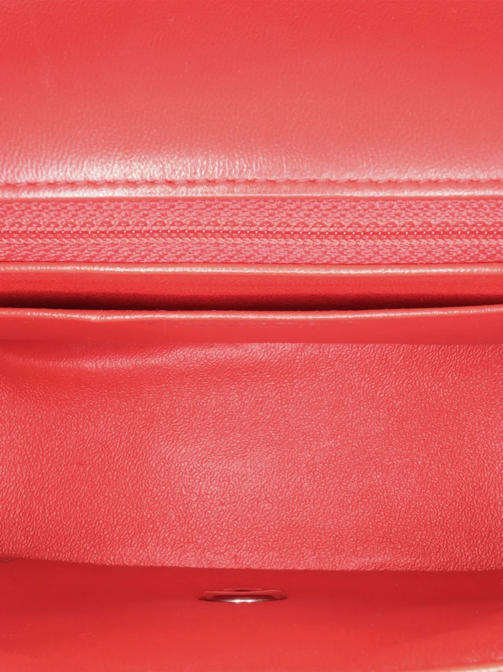 Pre-owned Chanel 2016-2017 Mini Square Classic Lambskin Flap Crossbody Bag In 红色