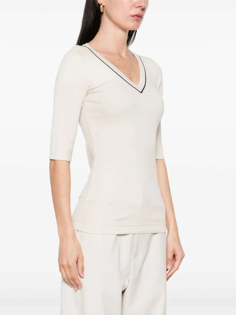 Brunello Cucinelli T-shirt met V-hals Beige