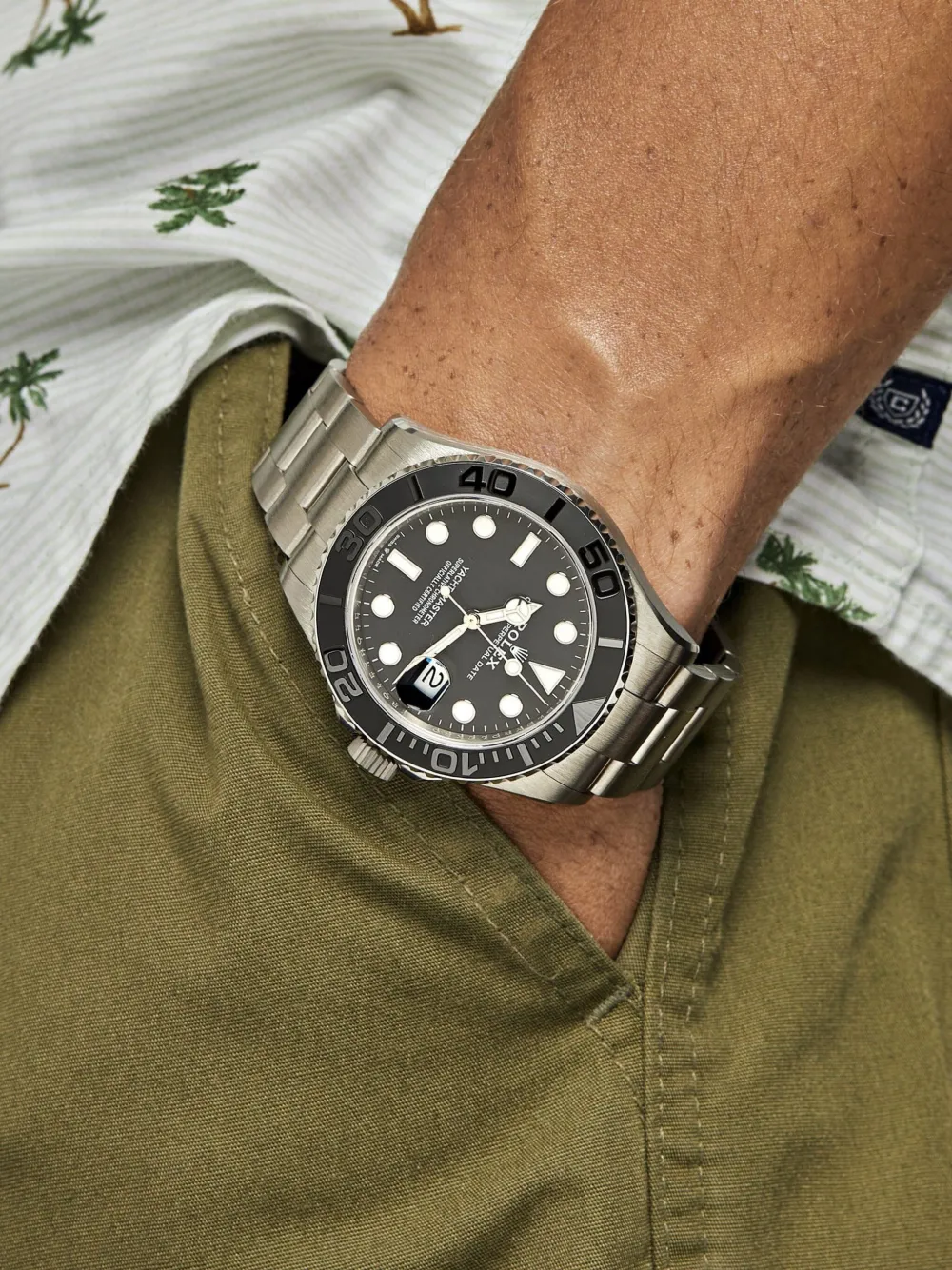 Rolex 2025 Yacht-Master 42mm | Pre-Owned Diving Watches | Image 2
