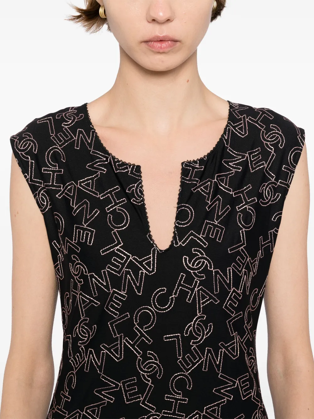 2005 Sleeveless Top