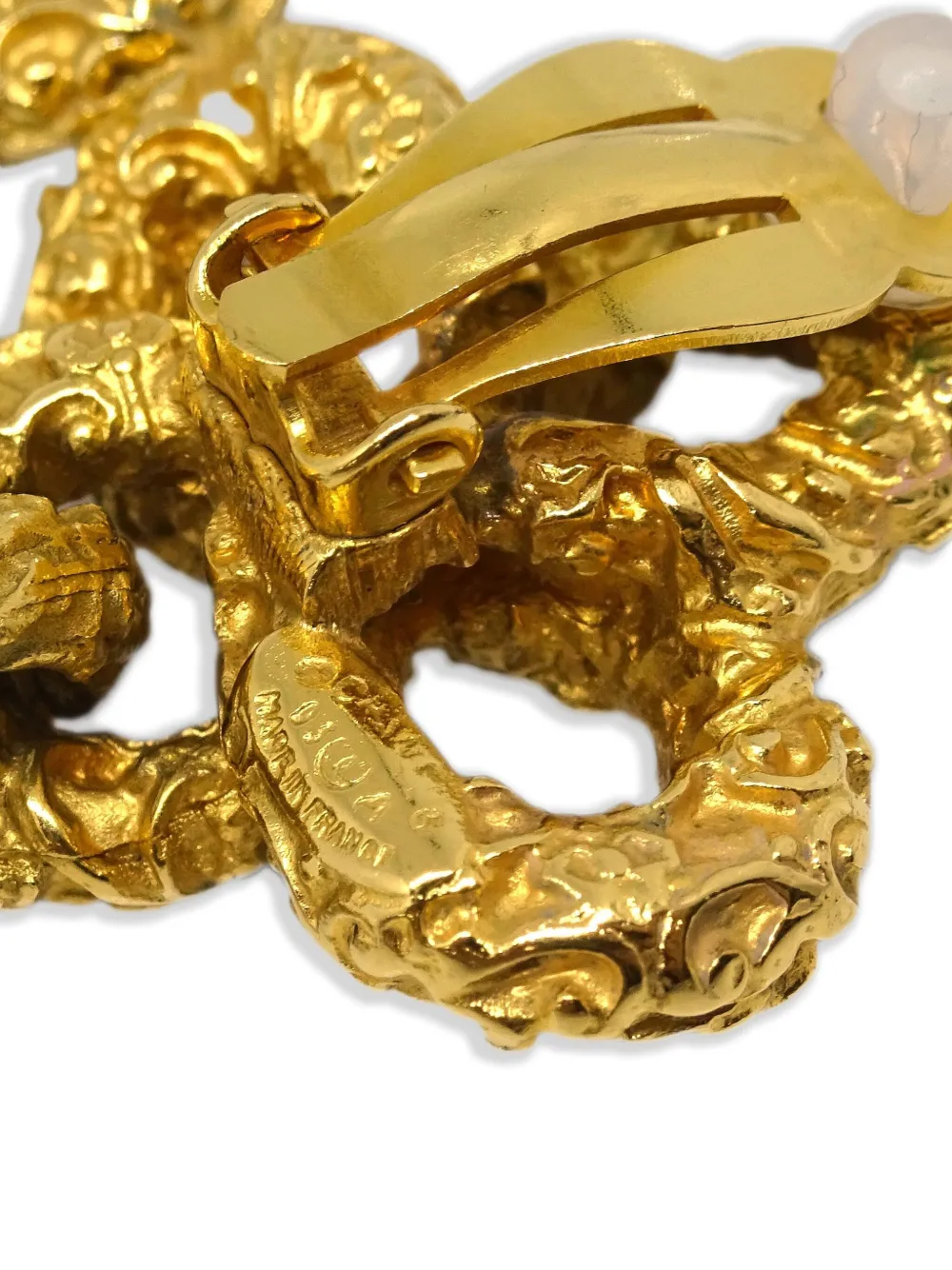 Pre-owned Chanel 1993 Interlocking Cc Earrings In Gold
