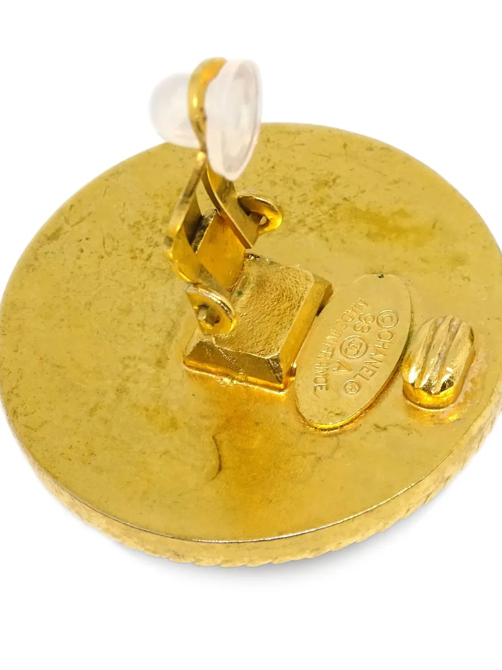 Pre-owned Chanel 1993 Button Clip-on Earrings In Gold