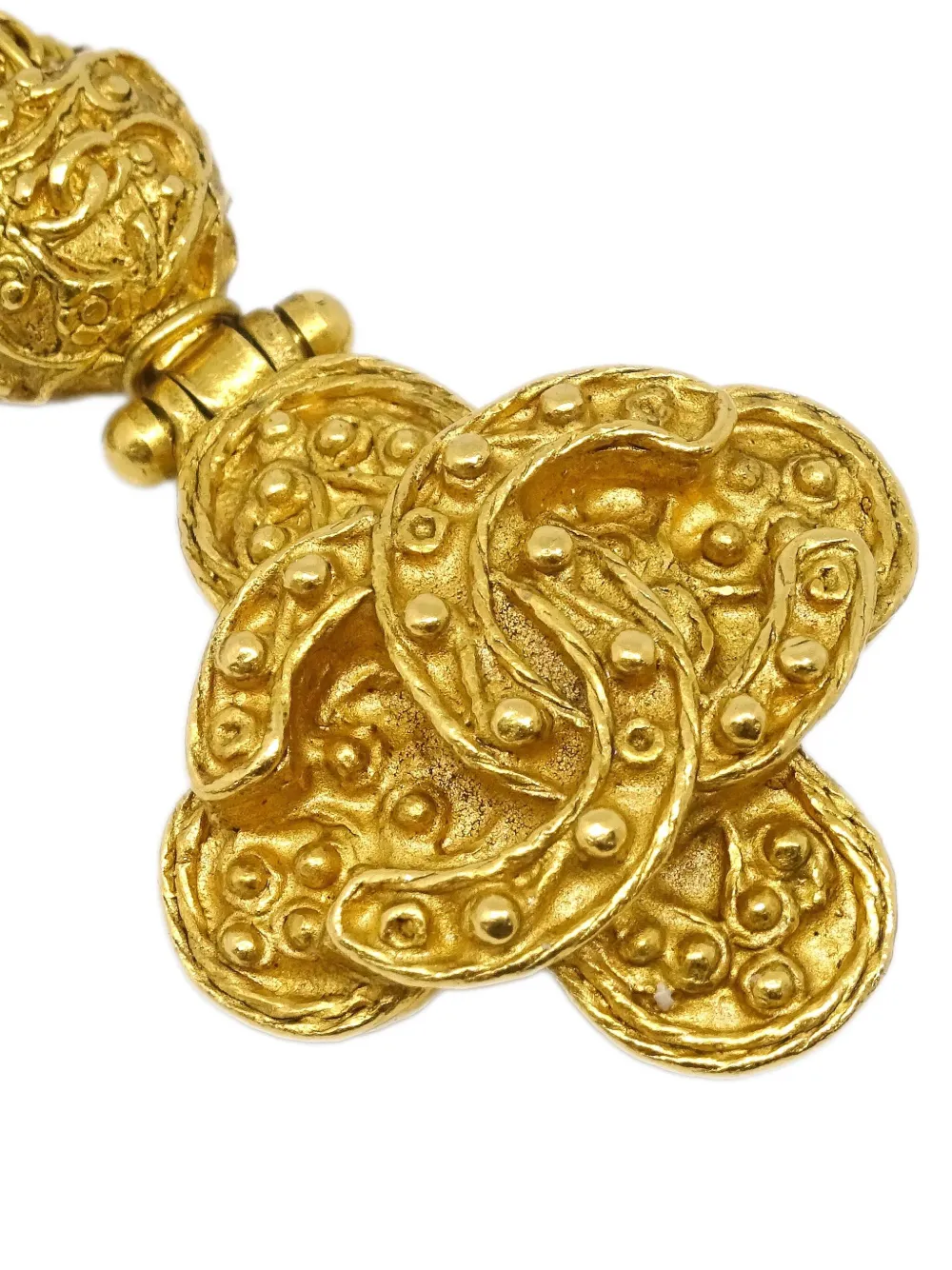 Pre-owned Chanel 1994 Fringed Earrings In Gold
