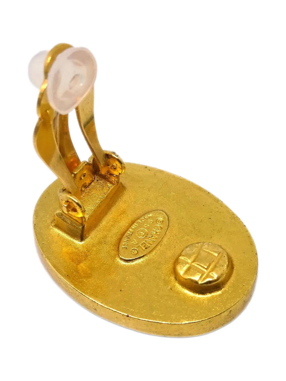 Pre-owned Chanel 1995 Oval Earrings In Gold