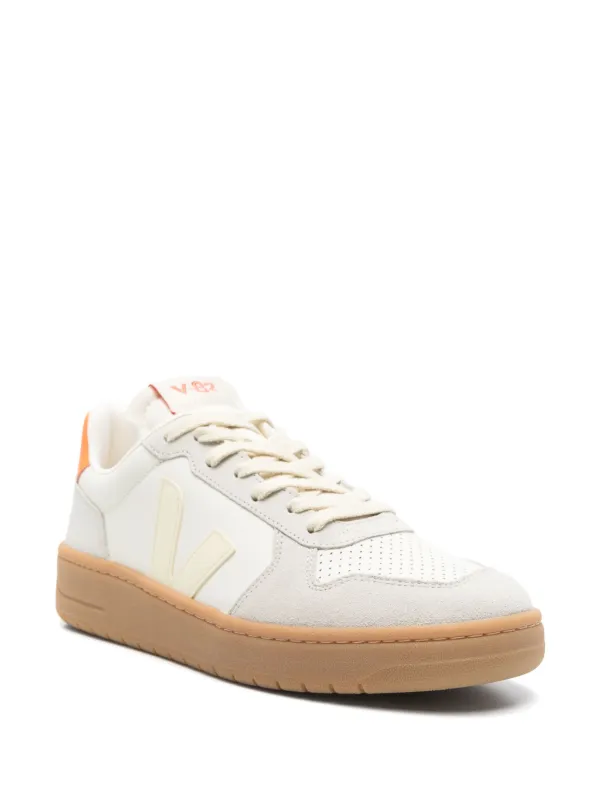 スニーカー VEJA V 82 Sneakers - Veja - Leather - White VEJA V-82 Sneakers | White | FARFETCH