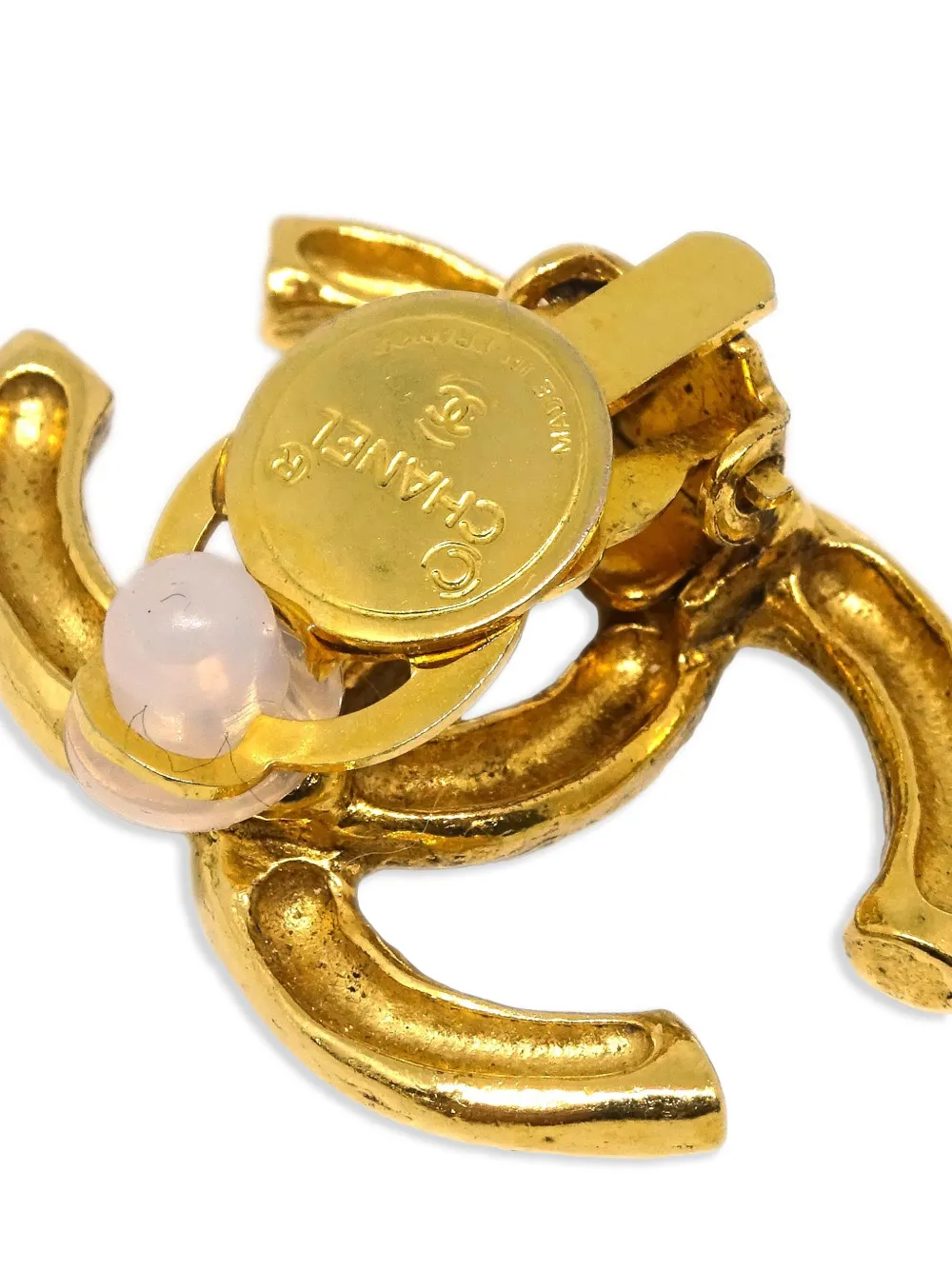 Pre-owned Chanel 1990-2000s Interlocking Cc Earrings In Gold
