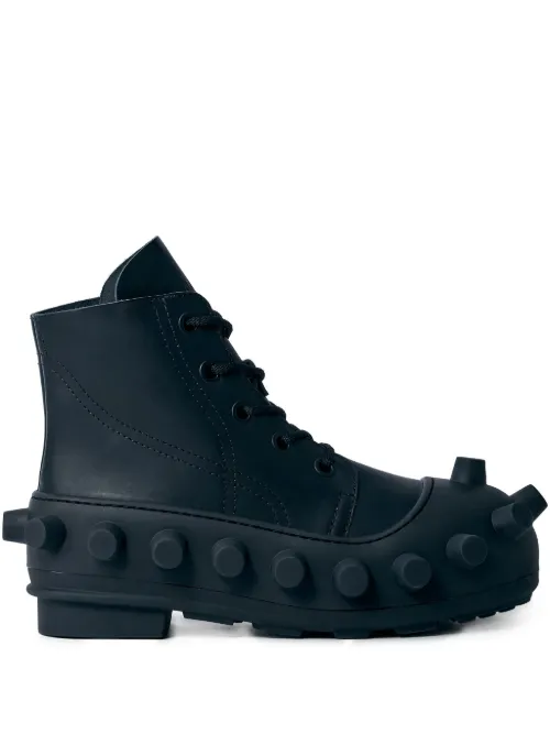 Bottes à détails de clous - Walter Van Beirendonck - Modalova