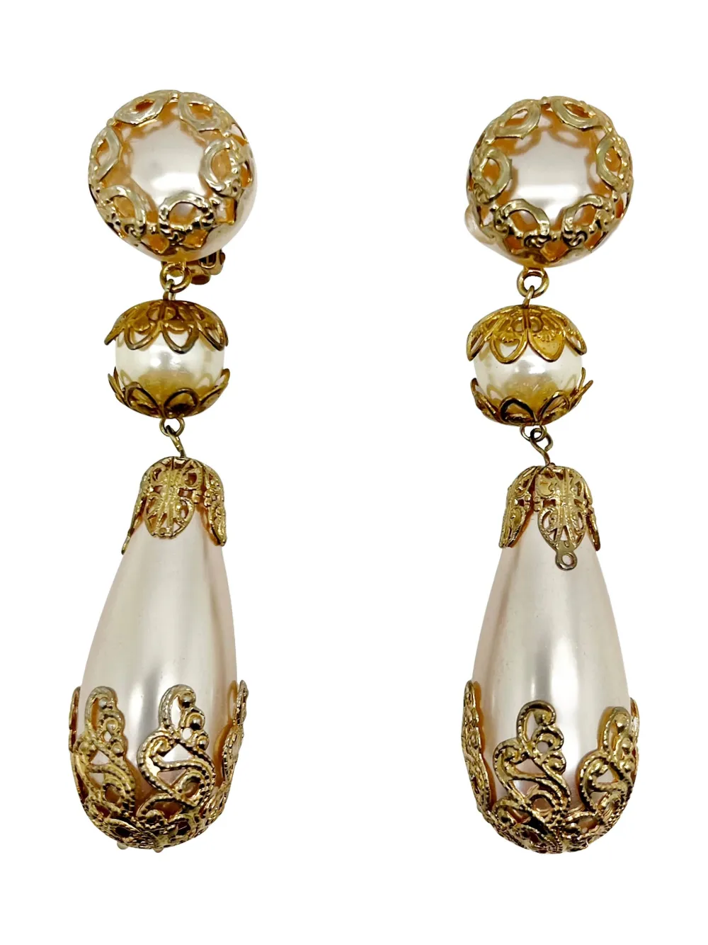 Jennifer Gibson Jewellery 1980s filigree-overlay pearl earrings | Gold | Image 1