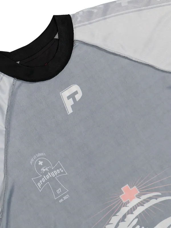 PROTOTYPES Inside Out Football Tシャツ | グレー | FARFETCH JP