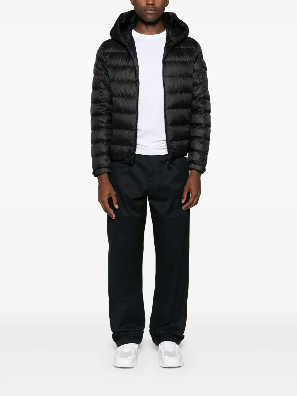 Moncler logo-appliqué T-shirts (pack of three) - ホワイト Moncler logo-appliqué T-shirts (pack of three) - ホワイト