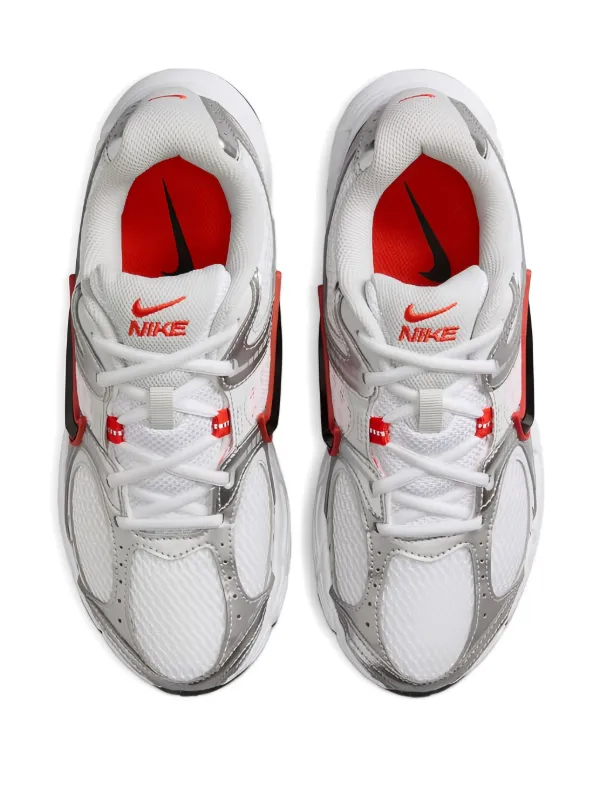 Nike V5 RNR 