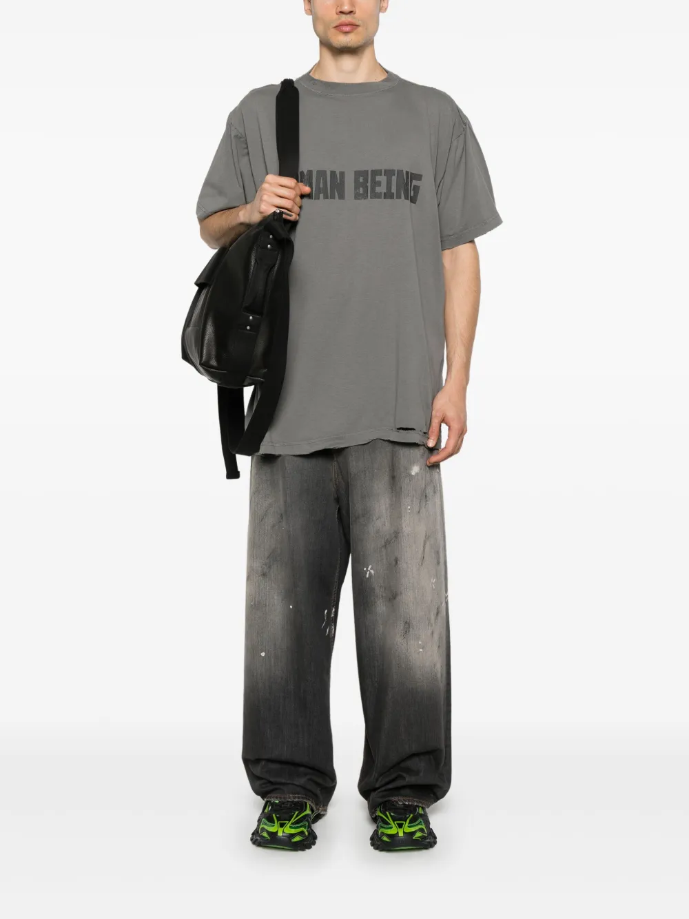 Balenciaga playera Human Being | Playeras | Image 2
