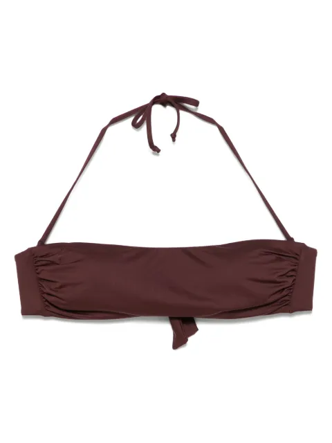 Fisico top de bikini con estilo bandeau
