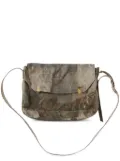 Ziggy Chen medium camouflage-print messenger bag - Neutrals