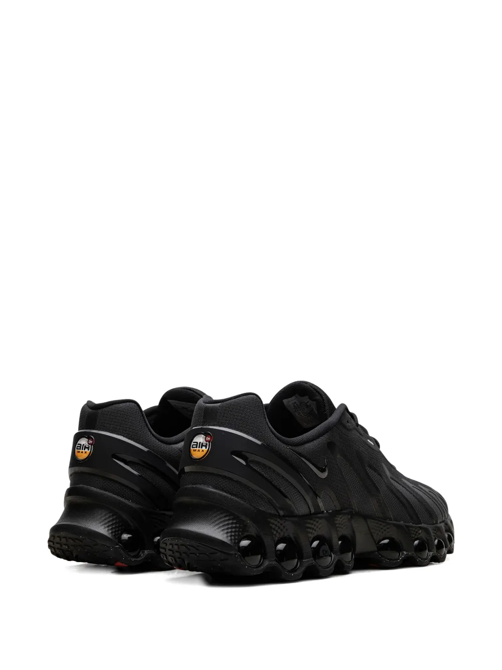 Nike Air Max Dn8 Sneaker In Black