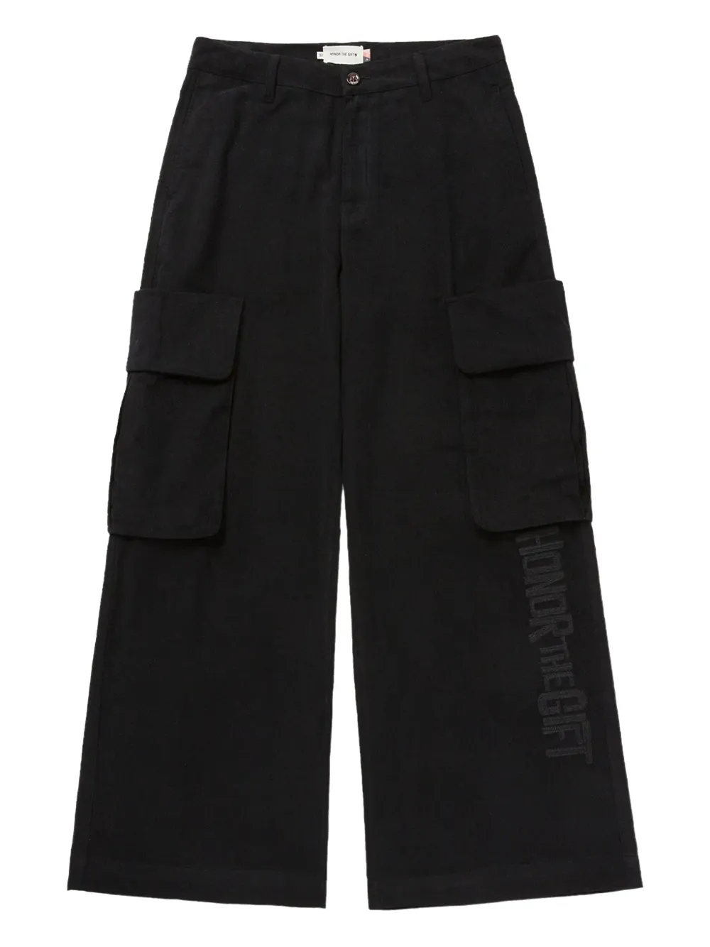 wide-leg cargo pants