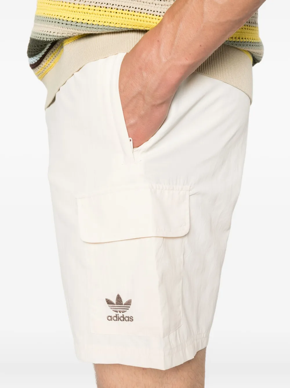 adidas Shorts met zakdetail Beige