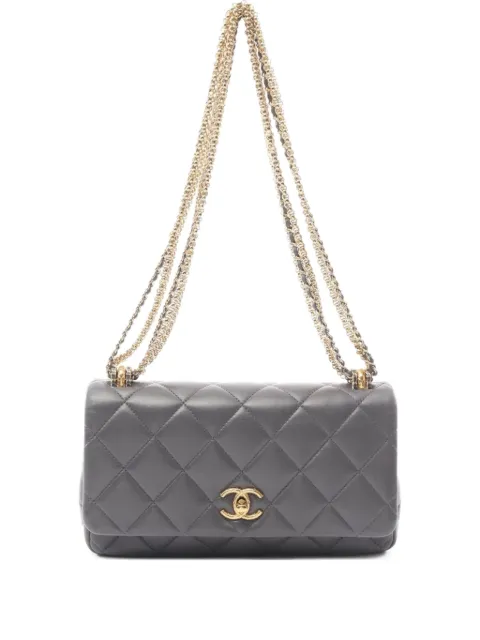 CHANEL Pre-Owned 2021 diamond-quilted shoulder bag
