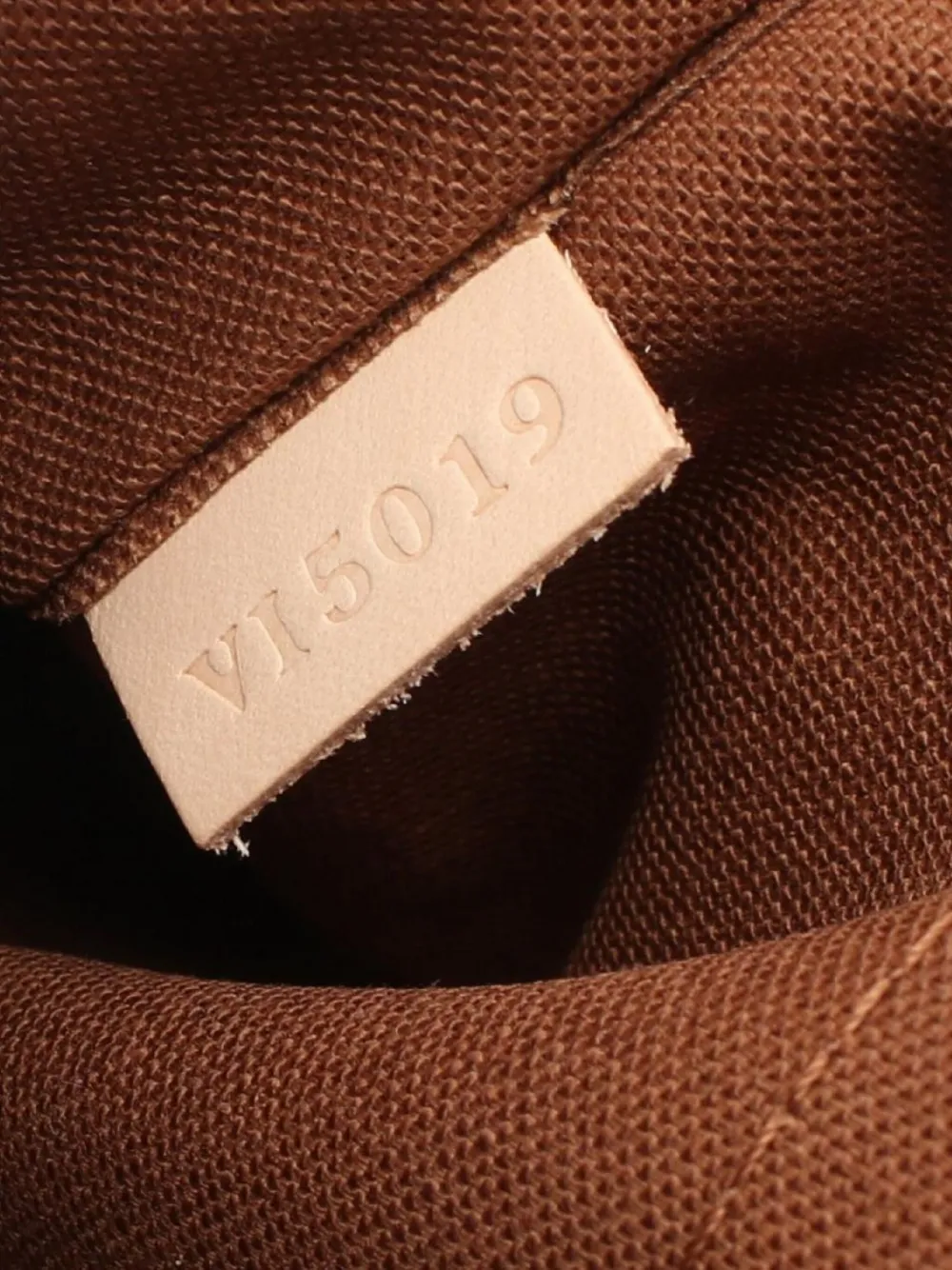 Pre-owned Louis Vuitton 2009 Palermo Pm Handbag In Brown