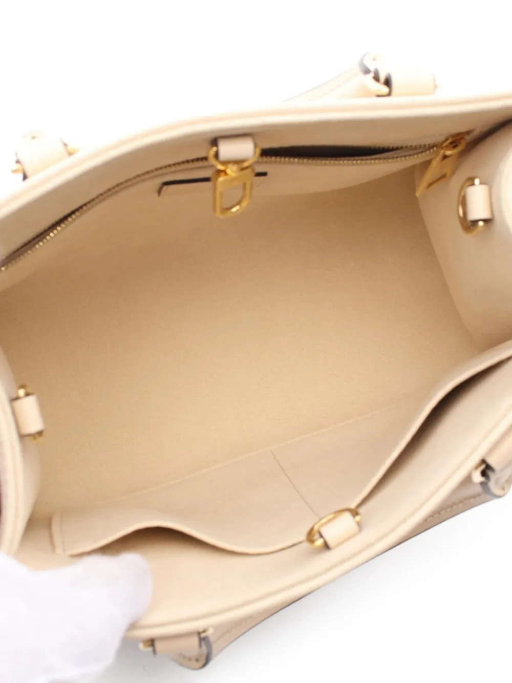 Louis Vuitton Pre-Owned Borsa a mano OnTheGo PM 2021 | Borse Pre-owned | Image 3