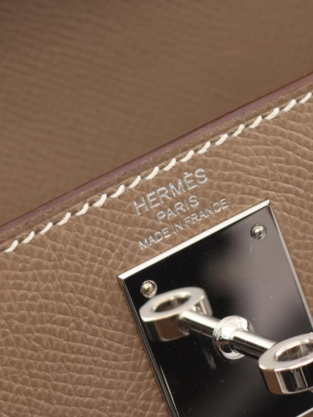 Pre-owned Hermes 2020 Kelly 28 Two-way Tote Bag In Brown