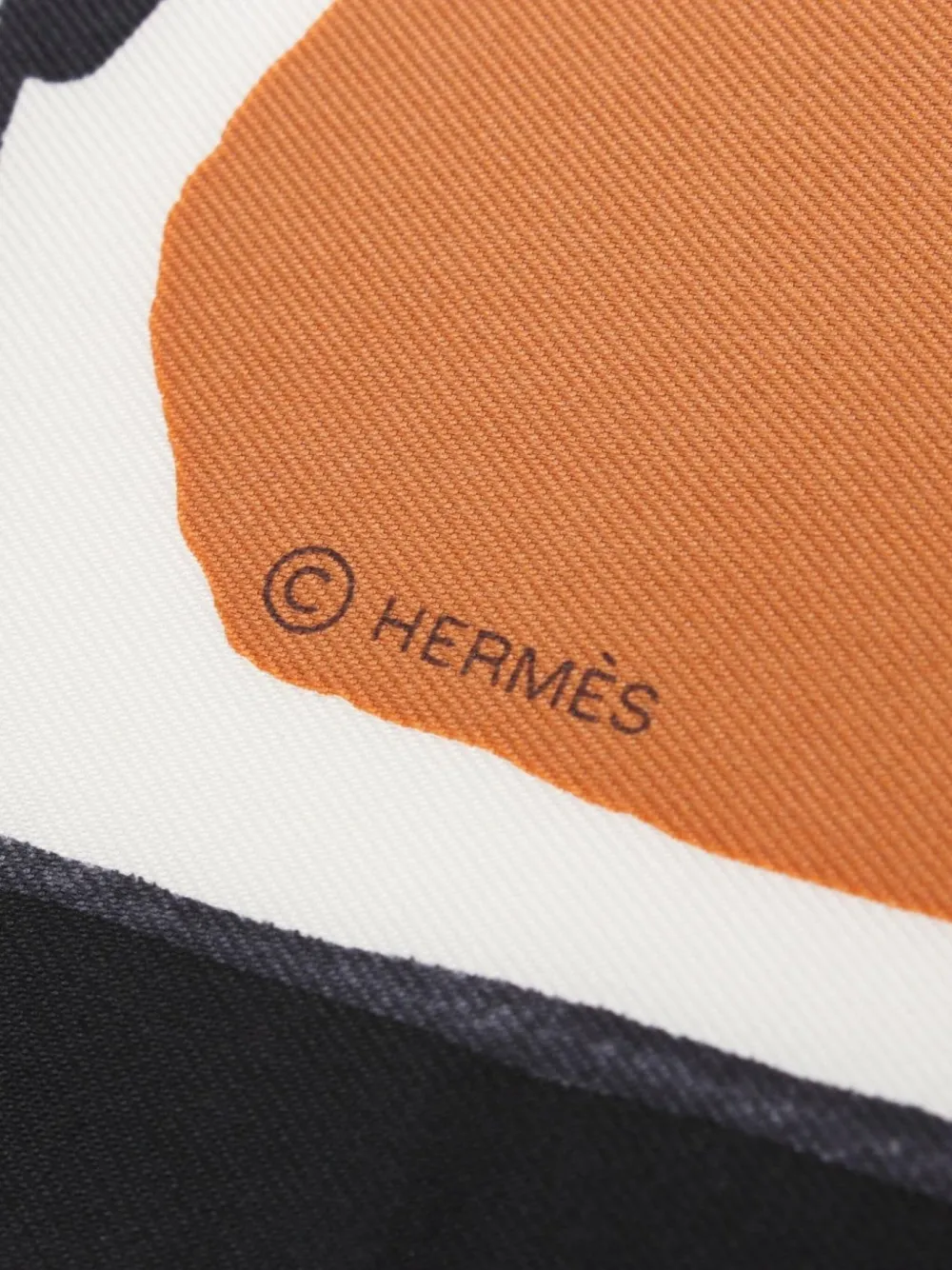 Hermès Pre-Owned 2010s Carres 90 Libre Comme Pegase scarf | Image 2