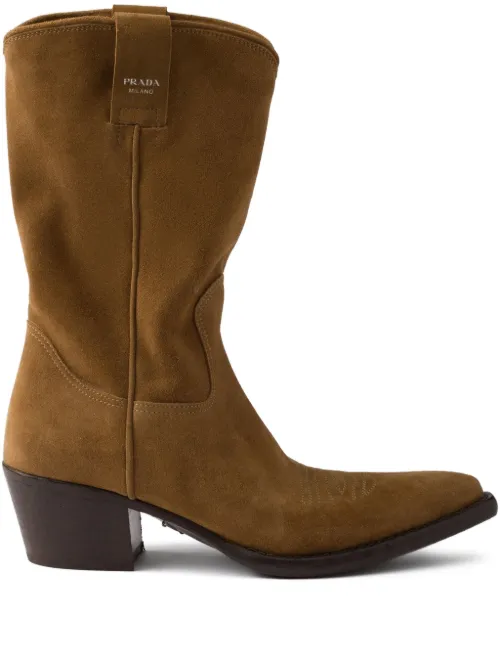 Bottines d'inspiration western en daim - Prada - Modalova